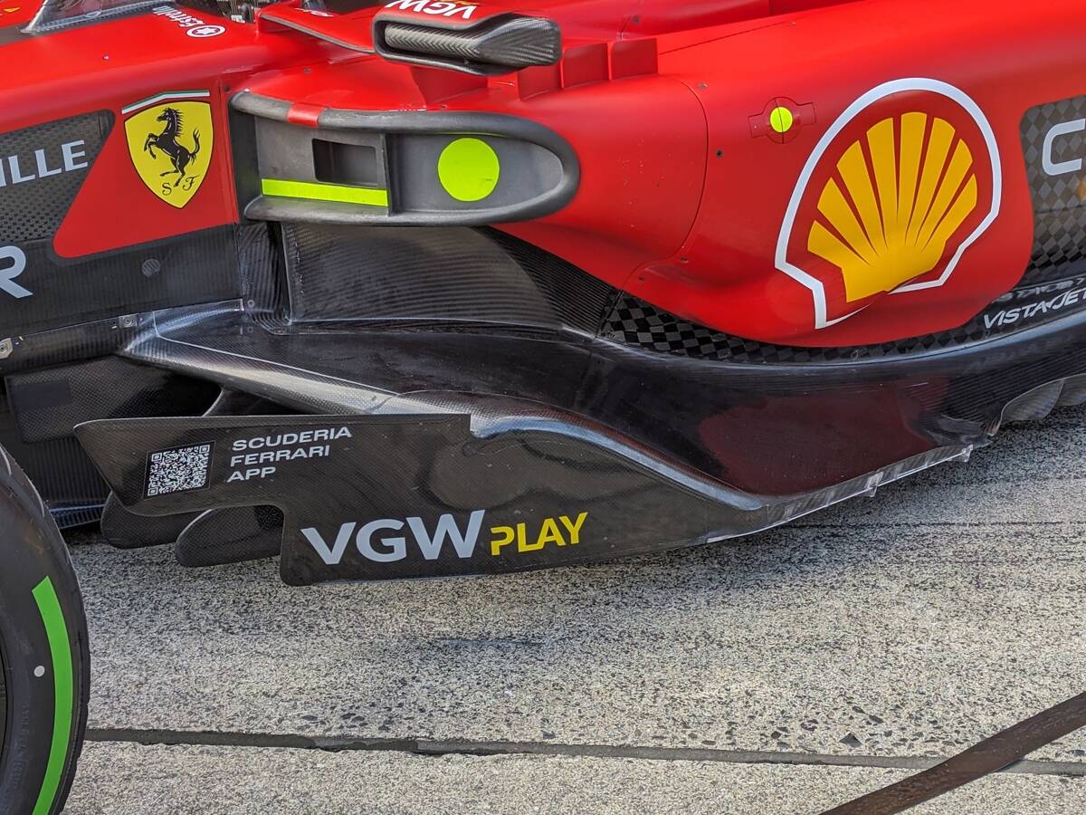 Foto zur News: Formel-1-Technik: Ferraris neuer Unterboden in Suzuka
