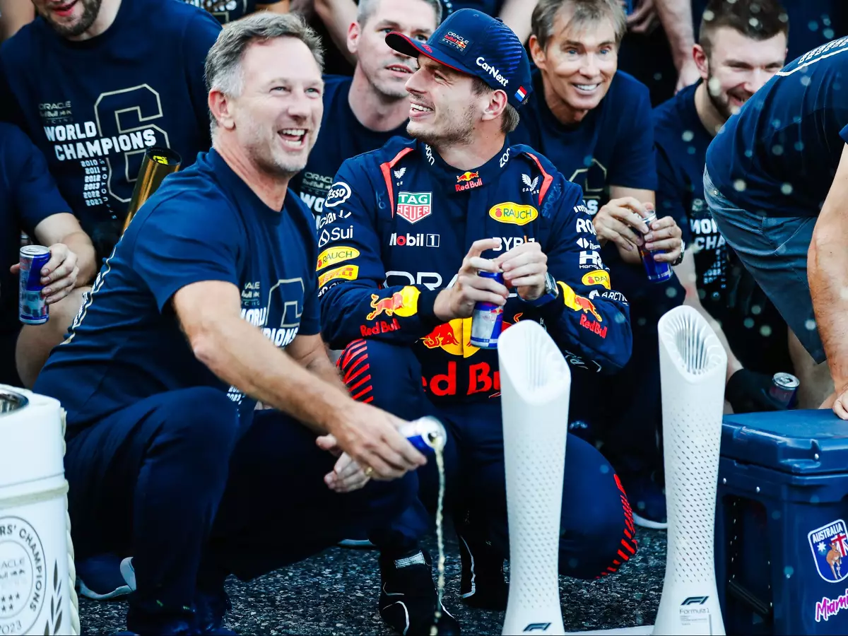 Foto zur News: 20 Sekunden mit Ansage: Singapur-Niederlage stachelte Verstappen an