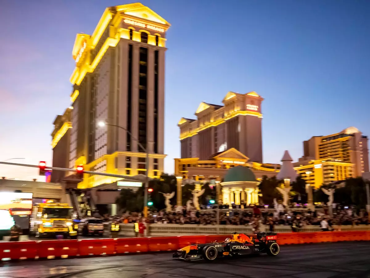 Las Vegas Foto zur News: Von wegen Hitze! Formel 1 fürchtet sich vor kaltem Rennen in Las Vegas