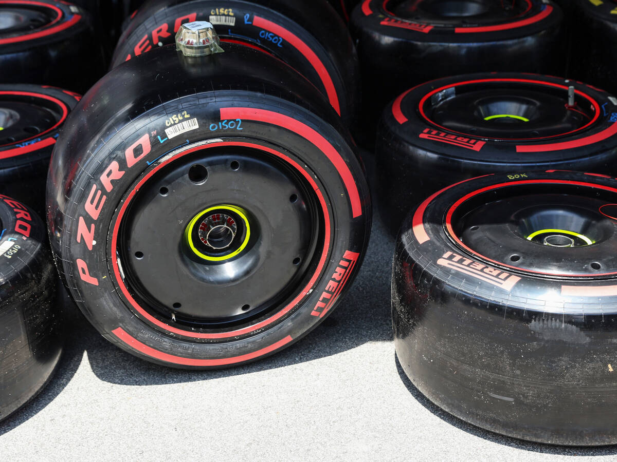 Foto zur News: Reifen in der Sonne aufwärmen: Pirelli glaubt nicht an DTM-Tricks