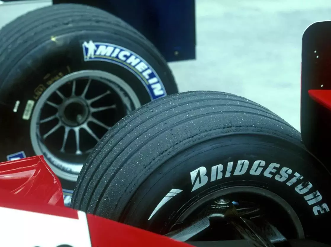 Bridgestone Foto zur News: Warum Reifenkriege im Motorsport der Vergangenheit angehören
