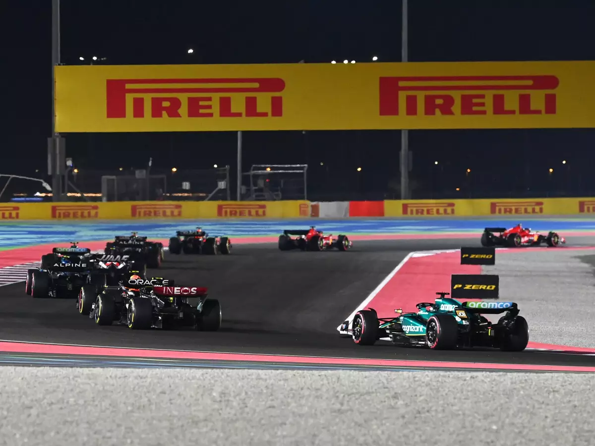Sergio Perez, Lewis Hamilton, Lance Stroll Foto zur News: Pirelli: 18-Zoll-Felgen waren in Katar nicht das Problem
