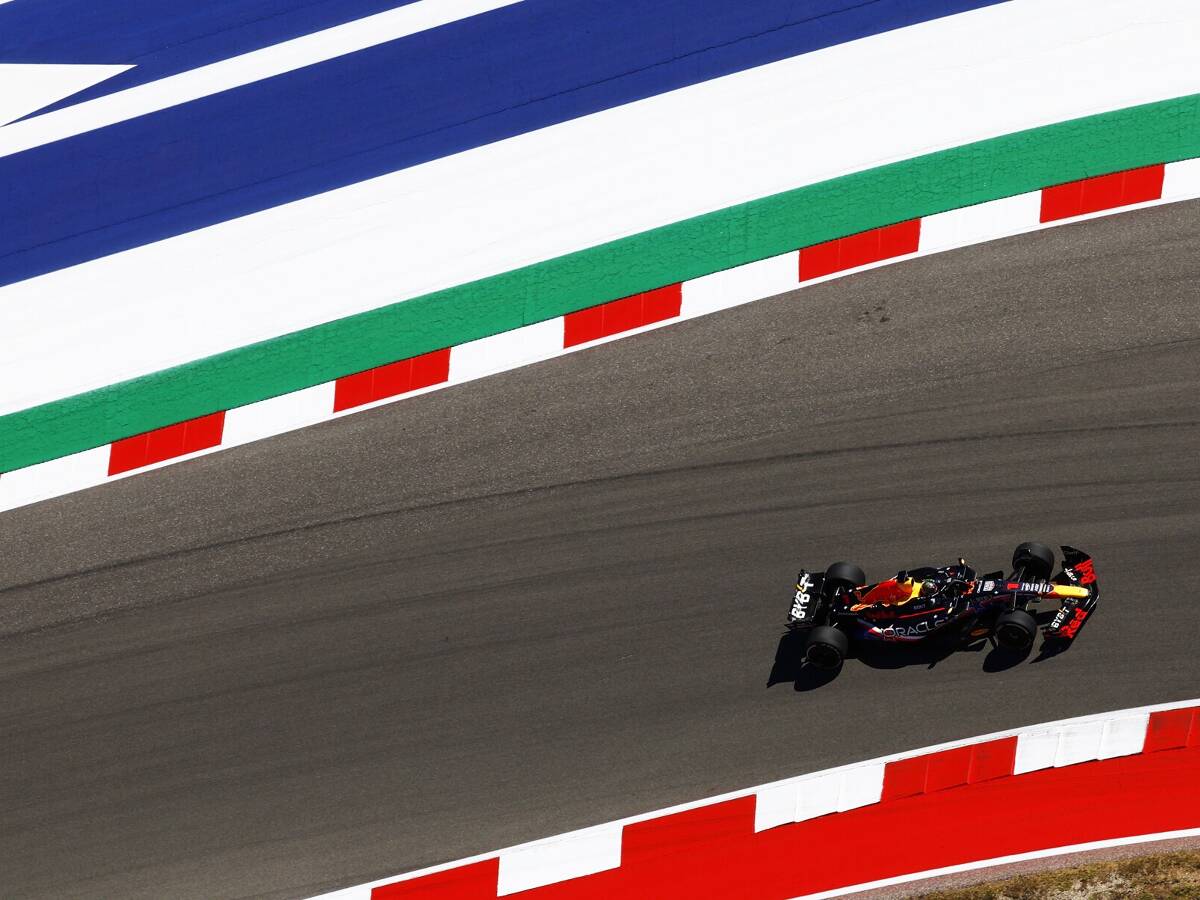 Foto zur News: FT1 Austin: Verstappen vorne, aber McLaren lässt die Hosen nicht runter