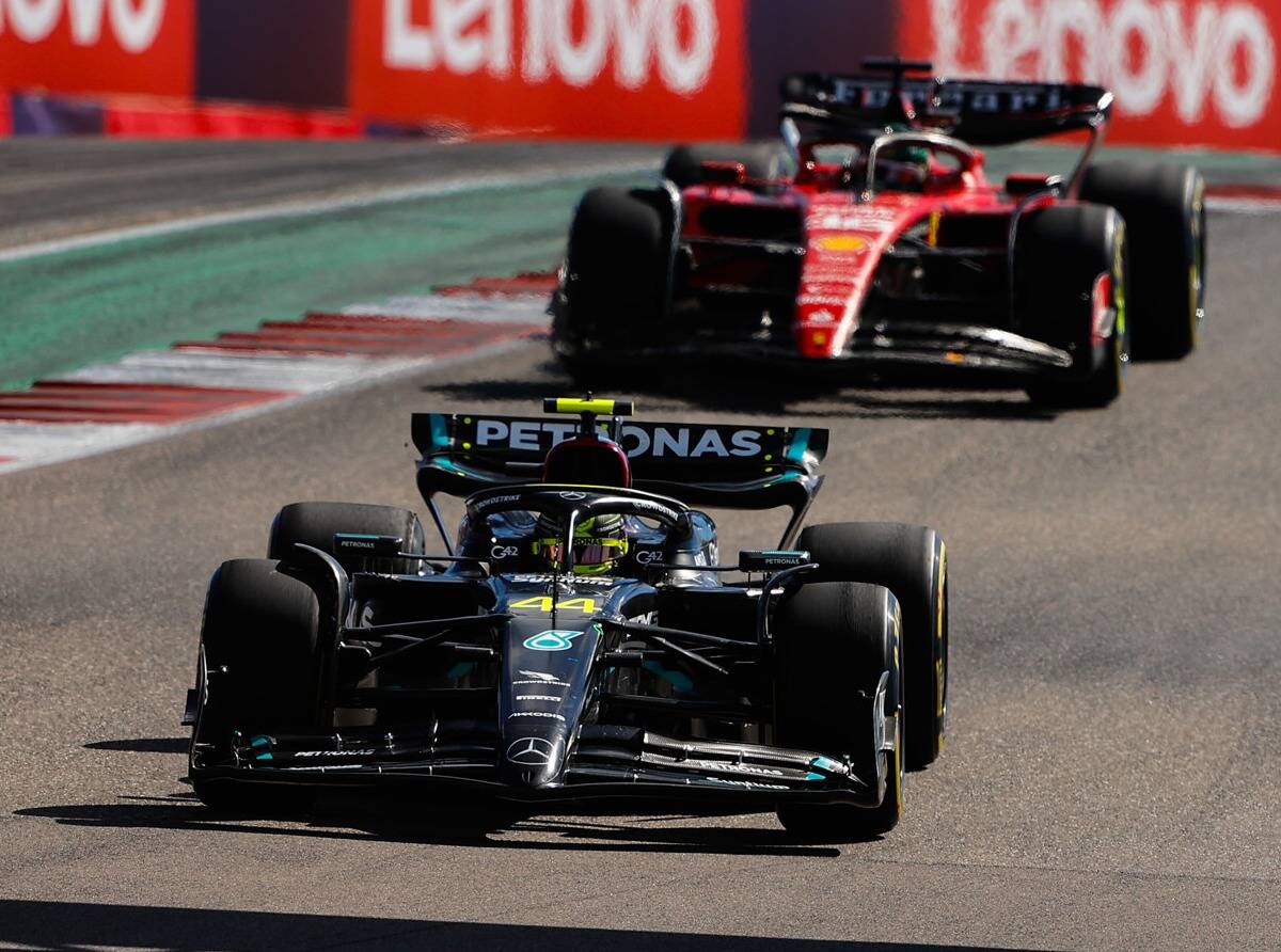 Foto zur News: Ferrari und Mercedes: Müssen Disqualifikation "hinnehmen"