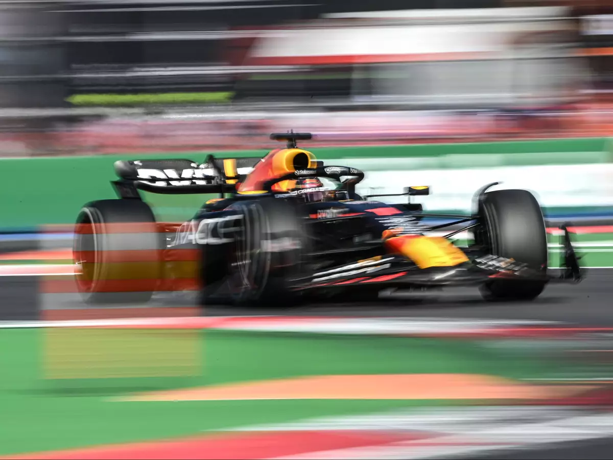 Foto zur News: Verstappen auf zwei Stopps: Rote Flagge zum schlimmsten Zeitpunkt