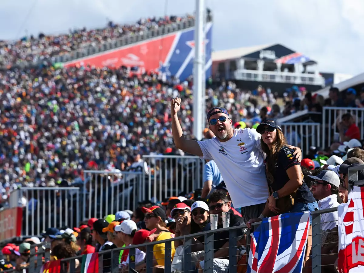 Fans beim Formel-1-Rennen in Austin 2023 Foto zur News: Las-Vegas-Premiere: Sind drei Formel-1-Rennen in den USA zu viel?