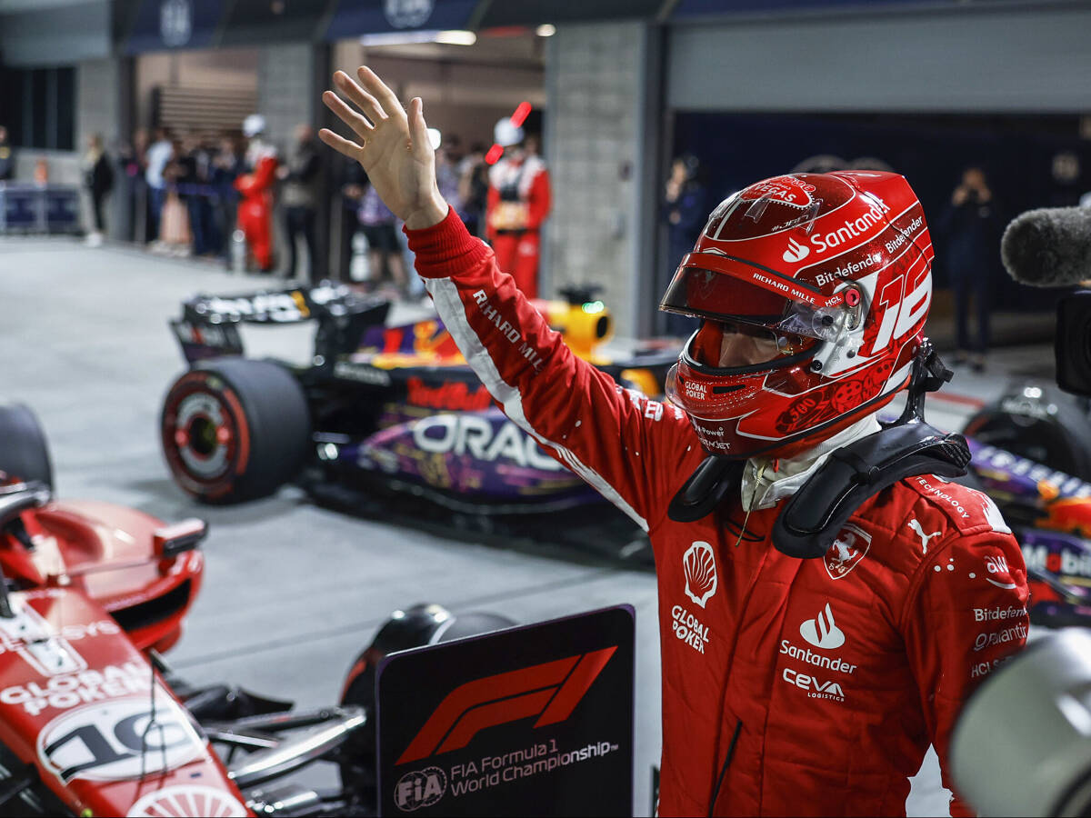 Foto zur News: Leclerc auf Pole in Las Vegas: Macht er es wie Sainz in Singapur?