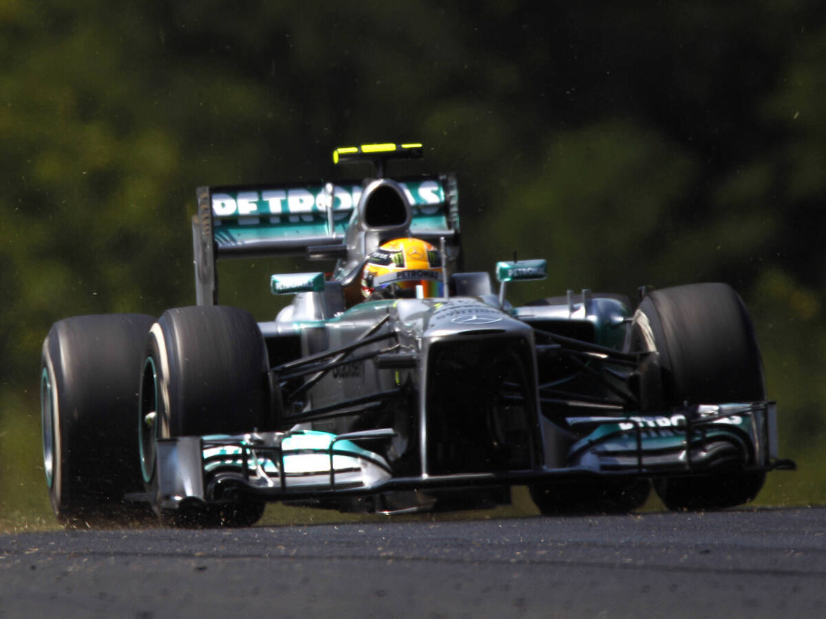 Foto zur News: Lewis Hamiltons erster Formel-1-Mercedes für 17 Millionen versteigert