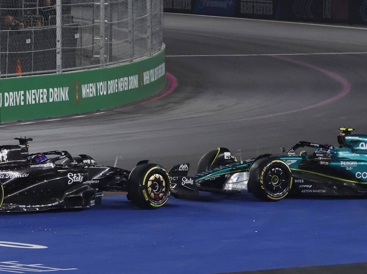 Foto zur News: Fernando Alonso: Dreher vor Kurve 1 war mein Fehler!