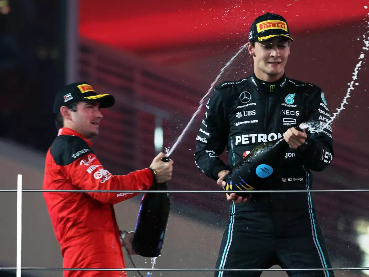 Foto zur News: "Ein echter Sportsmann": Wolff lobt Charles Leclerc nach Abu-Dhabi-Finish