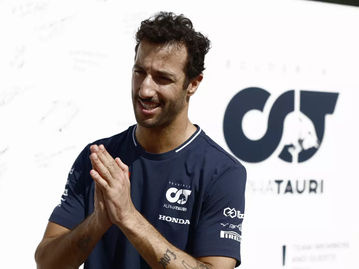 Daniel Ricciardo Foto zur News: Daniel Ricciardo: Die Red-Bull-Gerüchte schmeicheln mir