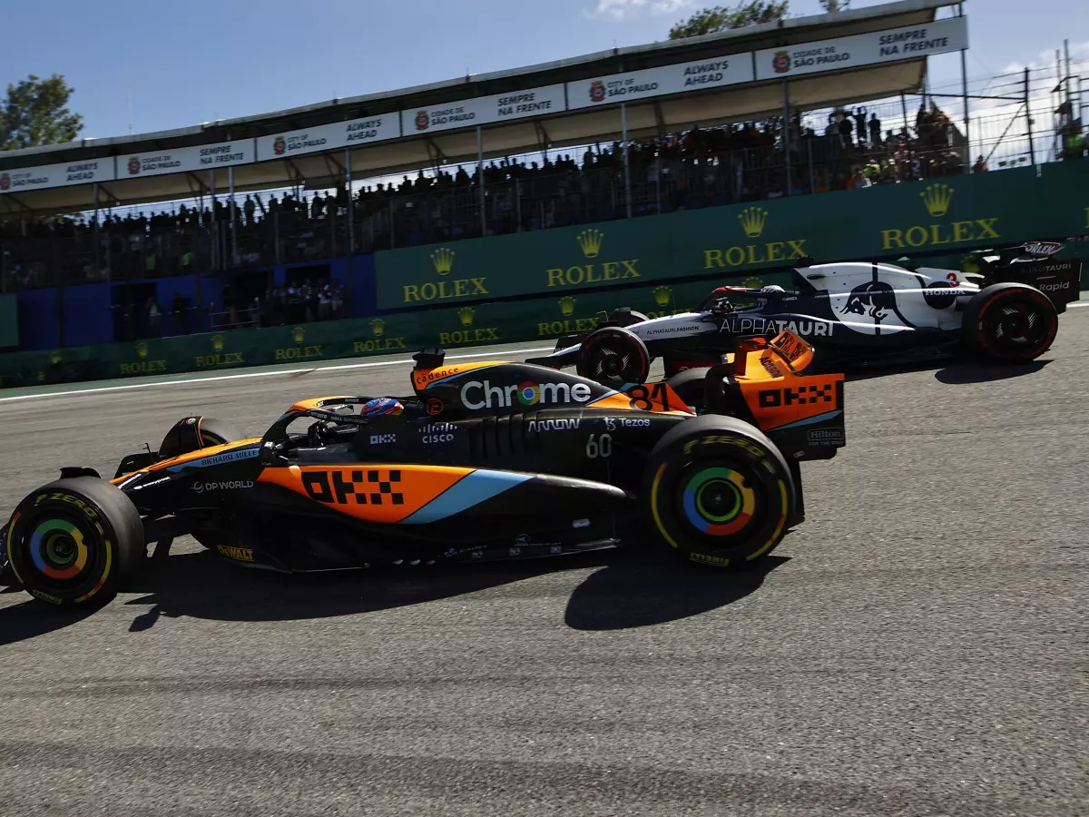 Oscar Piastri, Daniel Ricciardo Foto zur News: Zak Brown: Keine Bedenken wegen Wolff, dafür aber wegen AlphaTauri