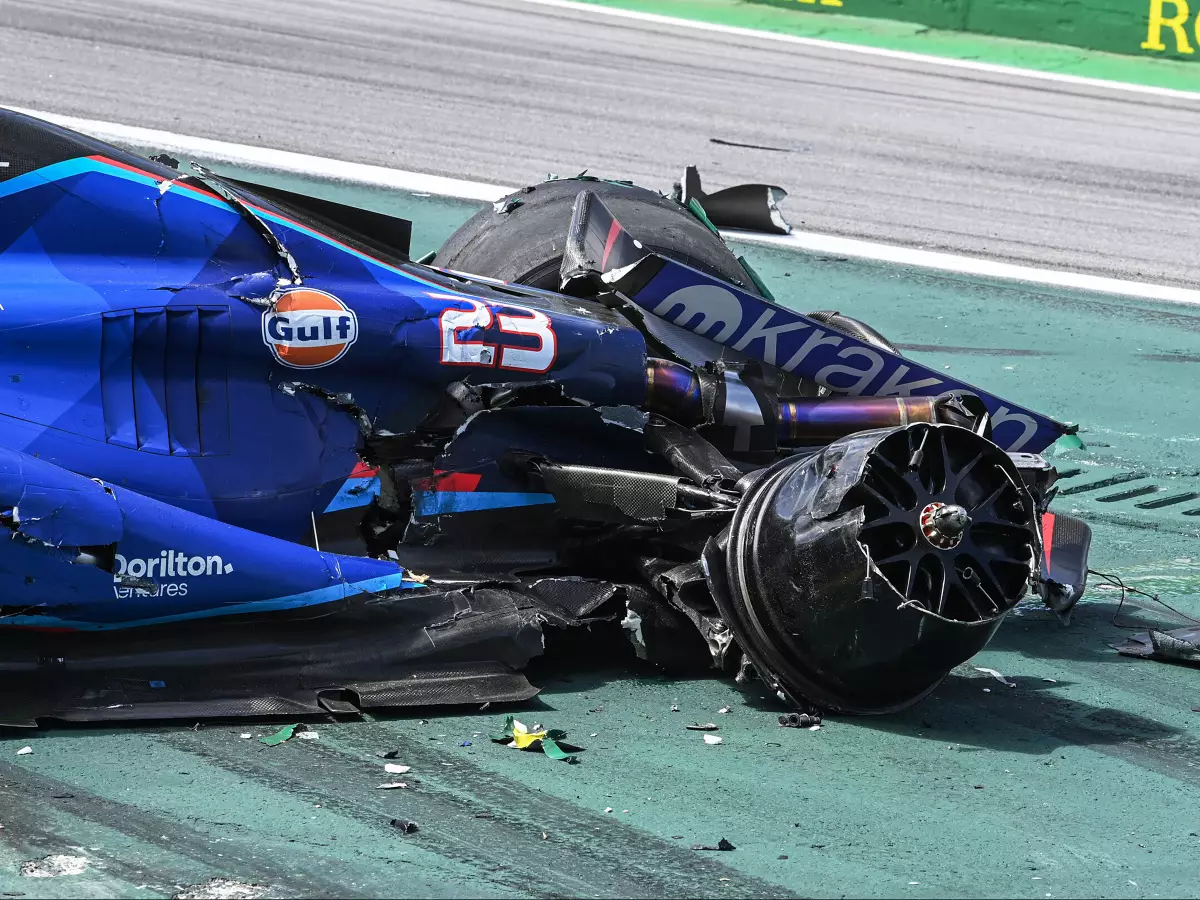 Alexander Albon, Kevin Magnussen Foto zur News: Reifen zu oft gelöst: FIA setzt 2024 auf bessere Felgen