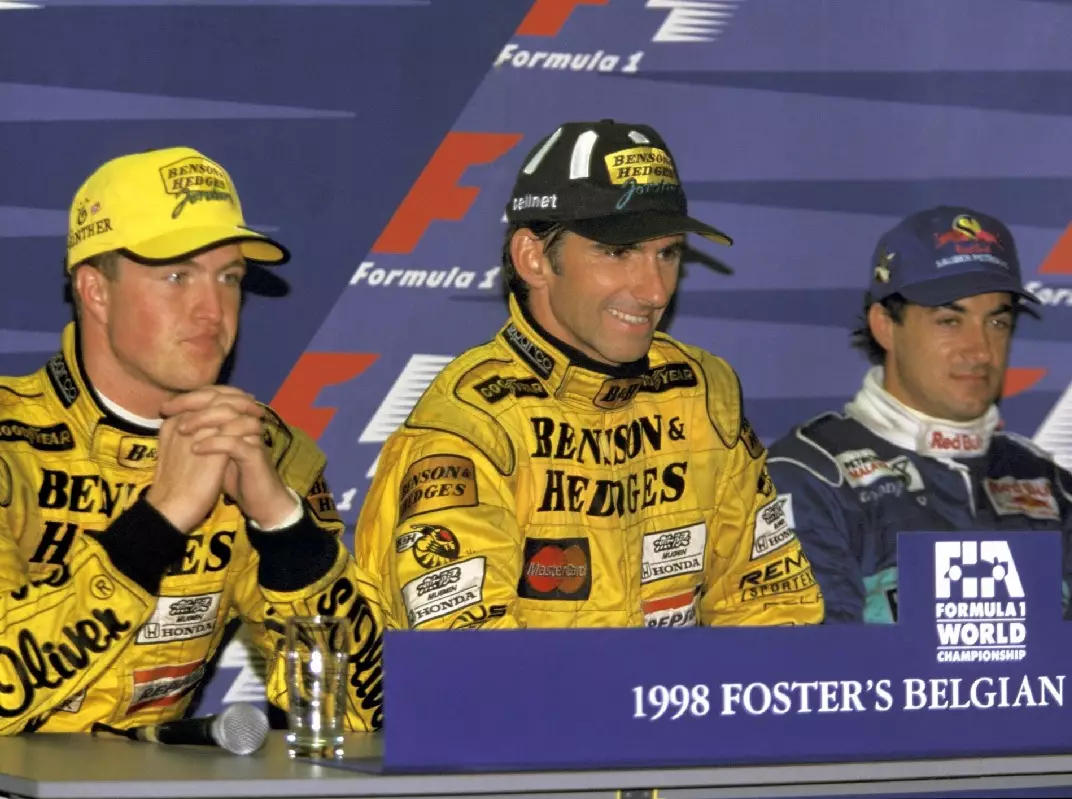 Die Pressekonferenz nach dem Formel-1-Rennen 1998 in Belgien Foto zur News: Eddie Jordan über Spa 1998: "Ralf wird nie wieder für dich fahren!"