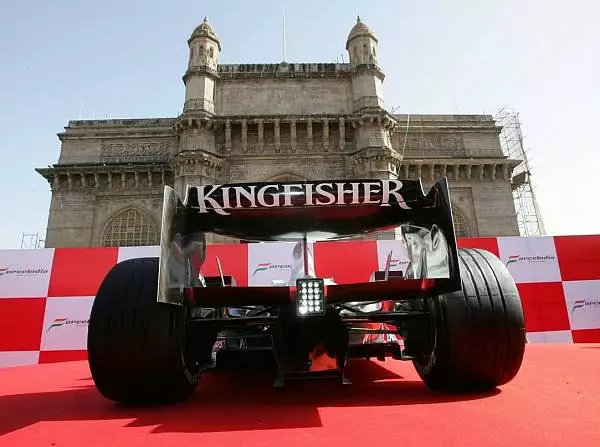 Force-India-Ferrari VJM-01 Foto zur News: Indien denkt schon an zweite Formel-1-Rennstrecke