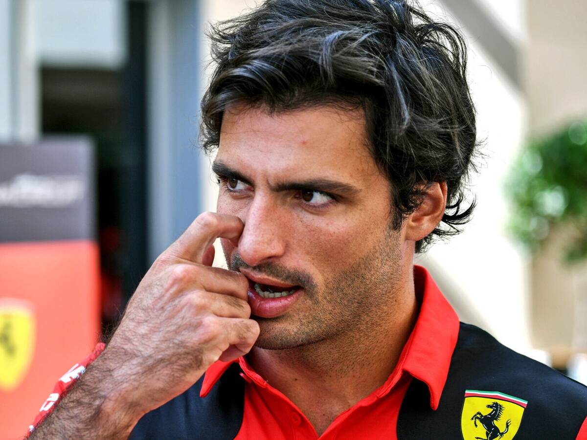 Foto zur News: Carlos Sainz: Bei Ferrari-Kommunikation gibt es "keine Schwäche mehr"
