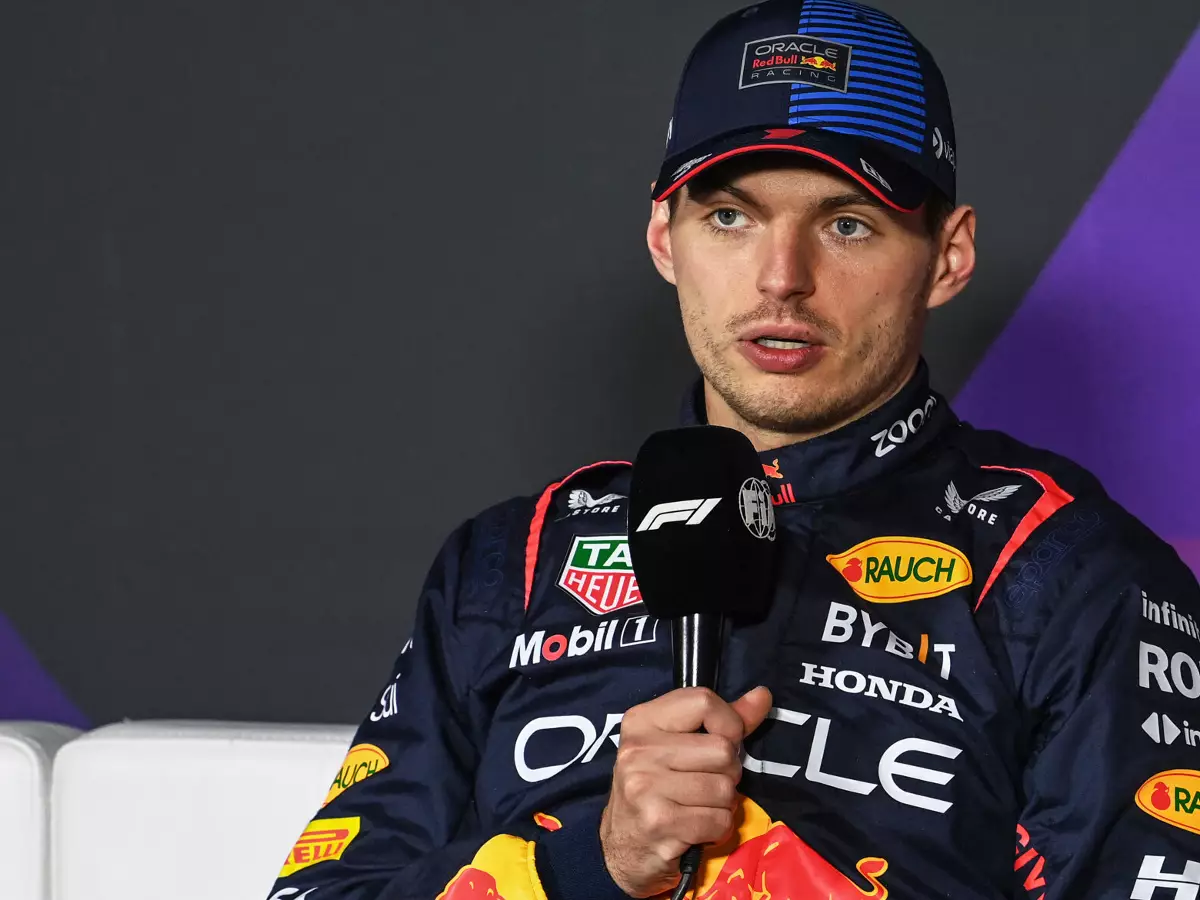 Foto zur News: Wechselt Max Verstappen zu Mercedes? Jetzt spricht der Weltmeister!