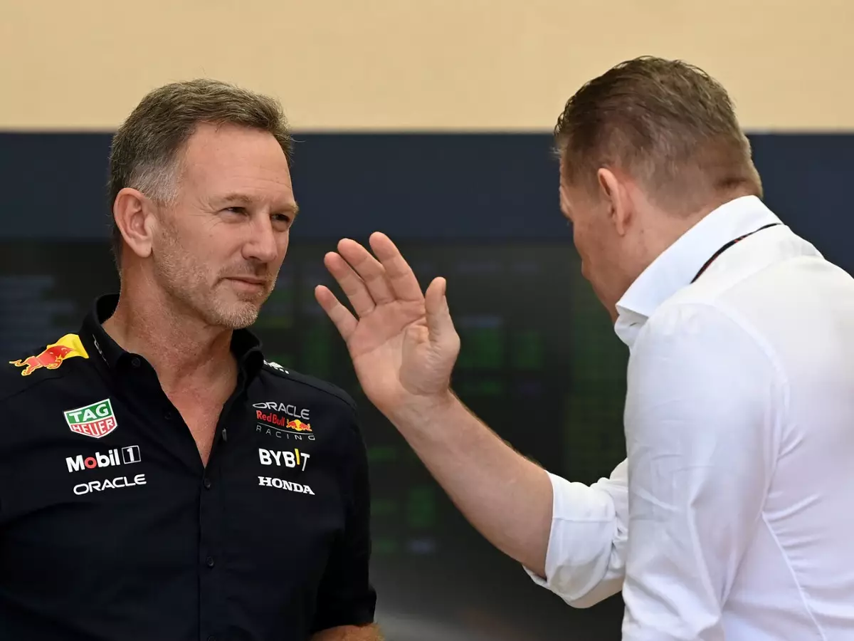 Christian Horner, Jos Verstappen Foto zur News: Jos Verstappen: "Helmut Marko scheint wieder mehr Macht zu haben"