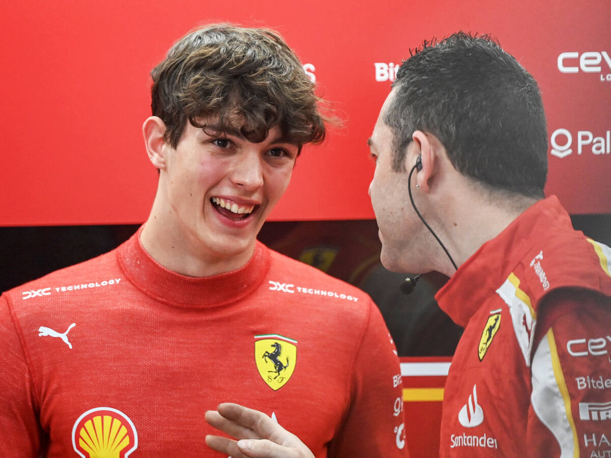 Foto zur News: Helmut Marko fragt sich nach Bearman-Debüt: "Was macht Ferrari jetzt?"