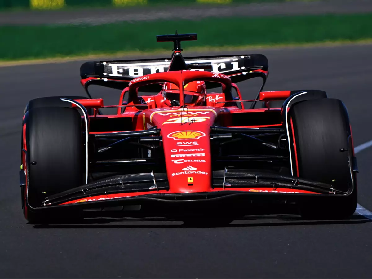 Foto zur News: Freitag Australien: Charles Leclerc 0,4 Sekunden vor Max Verstappen