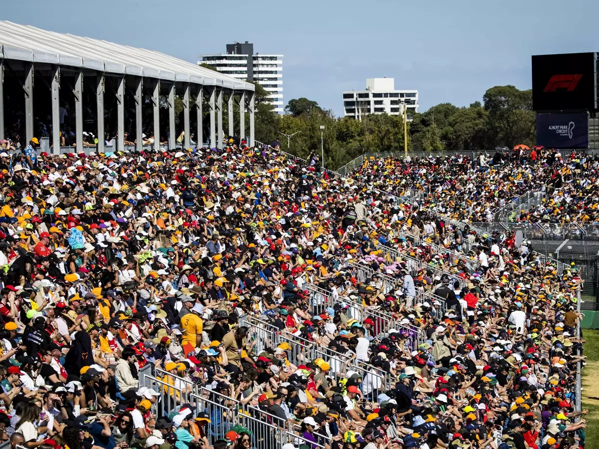 Foto zur News: Vor-Ort-Zuschauer Formel 1 2024: Rekord-Publikum in Australien