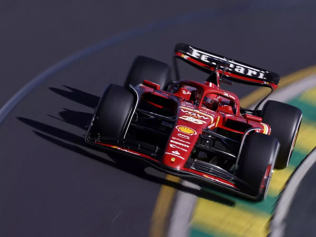Charles Leclerc im Ferrari SF-24 beim Formel-1-Rennen in Australien 2024 Foto zur News: Zieht Ferrari sein Imola-Update auf Suzuka vor?