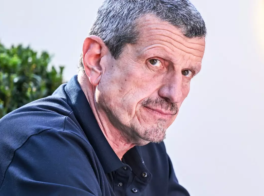 Foto zur News: So denkt Günther Steiner über den Saisonstart von Haas