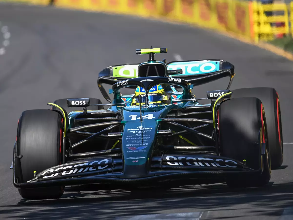 Fernando Alonso im Aston Martin AMR24 beim Formel-1-Rennen in Australien 2024 Foto zur News: Aston Martin: Deshalb kein Einspruch gegen Alonso-Zeitstrafe