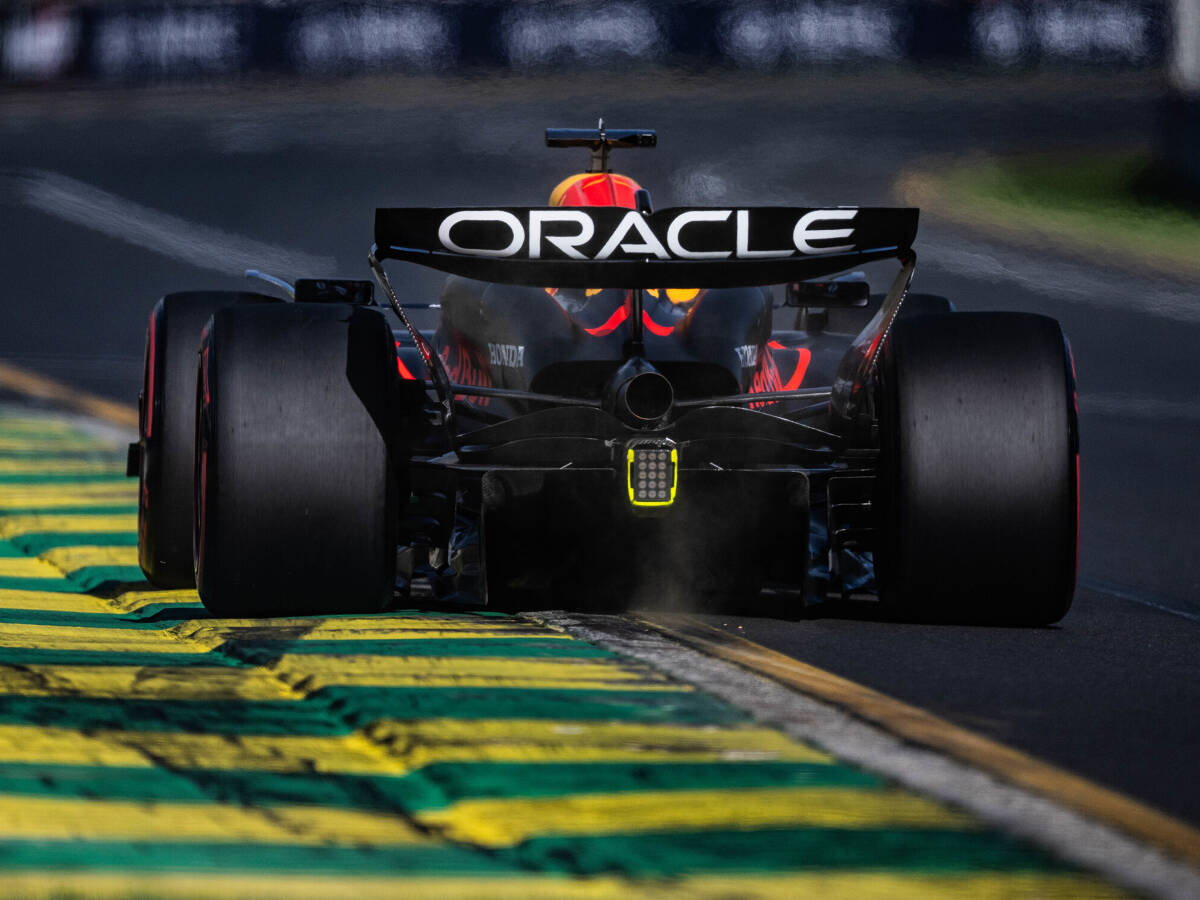 Foto zur News: Verstappen: "Kein Grund zur Panik" wegen Red Bulls F1-Motoren für 2026