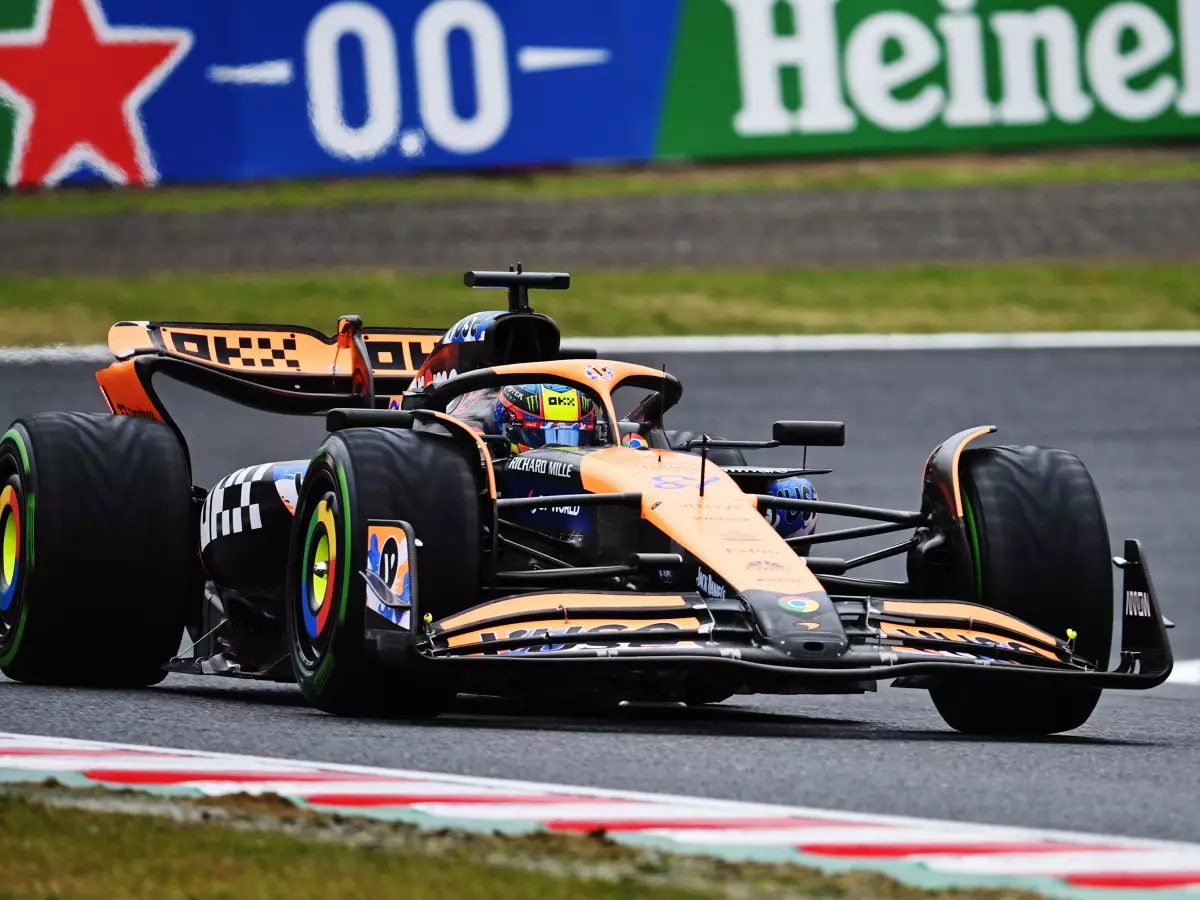 Foto zur News: Regen in Suzuka: Oscar Piastri Schnellster im zweiten Training