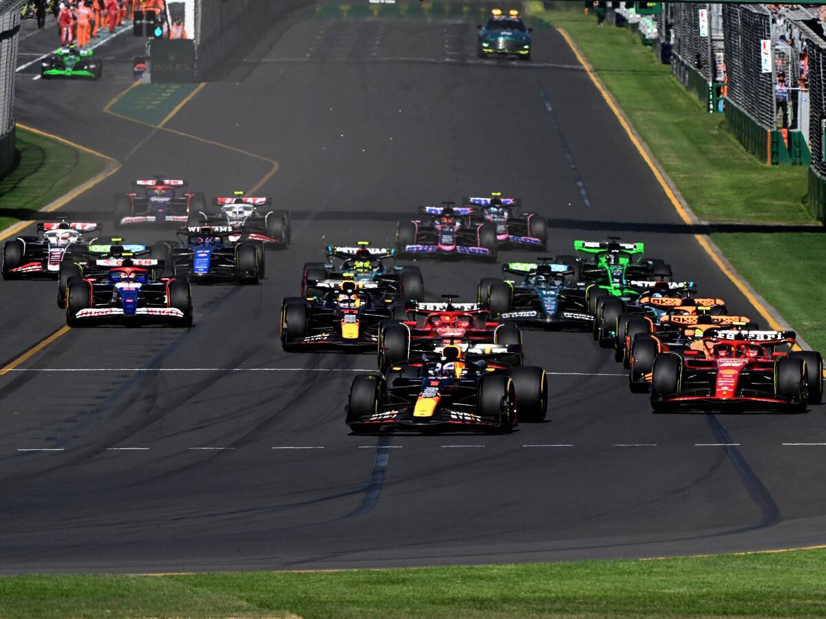 Foto zur News: Offiziell: Formel 1 stellt Rennkalender 2025 mit 24 Grands Prix vor!