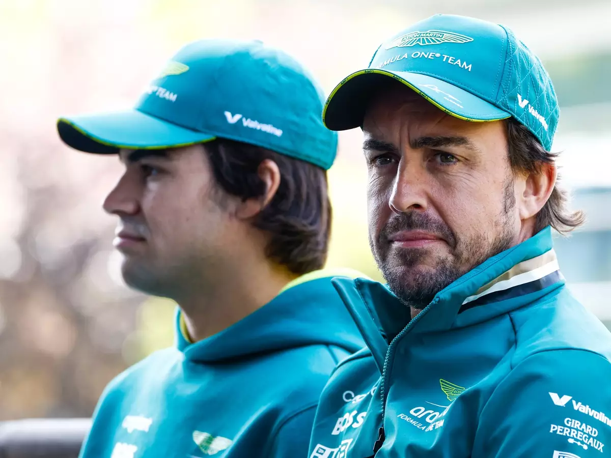 Fernando Alonso, Lance Stroll Foto zur News: Fernando Alonso: Lance Stroll ist sehr empfindlich - ich bin das nicht!