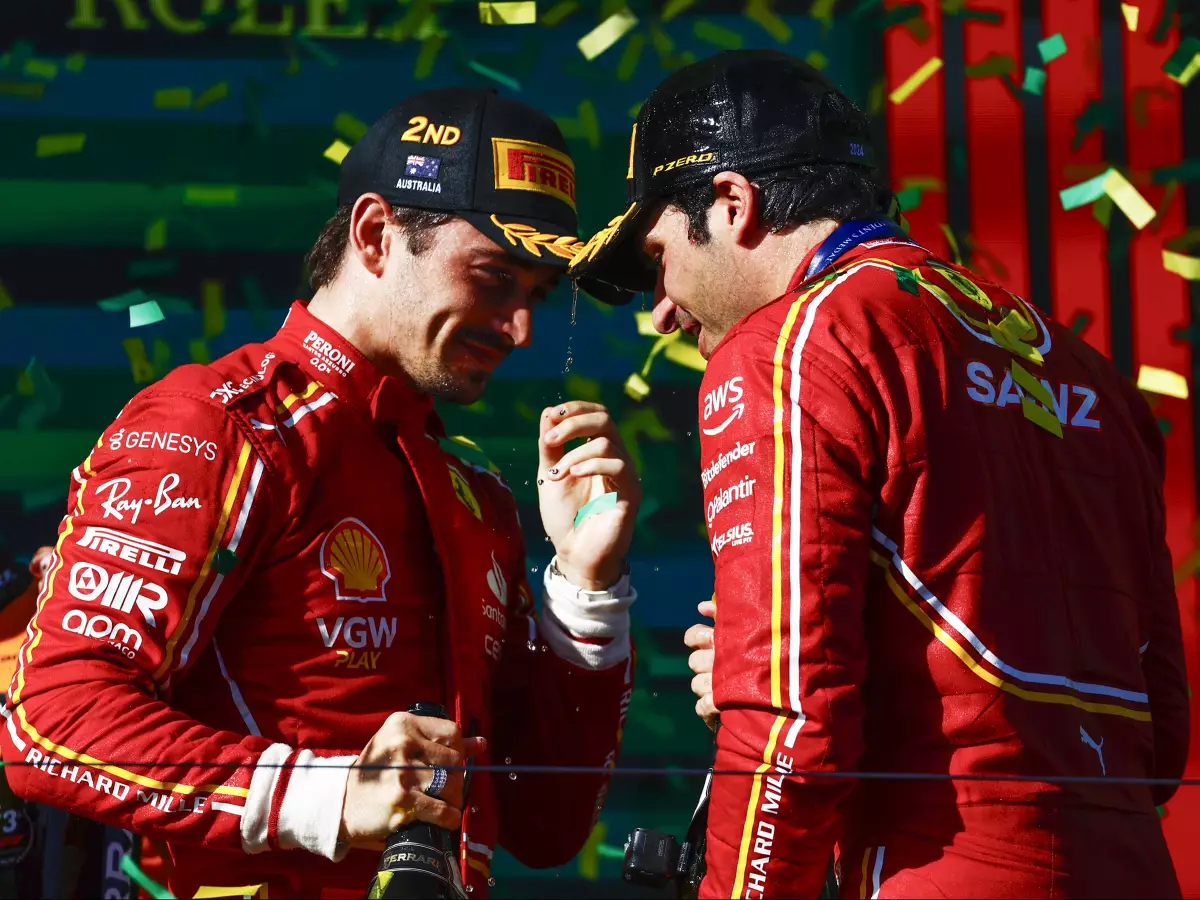 Charles Leclerc, Carlos Sainz Foto zur News: Leclerc gibt zu: Sainz macht 2024 einfach einen besseren Job!