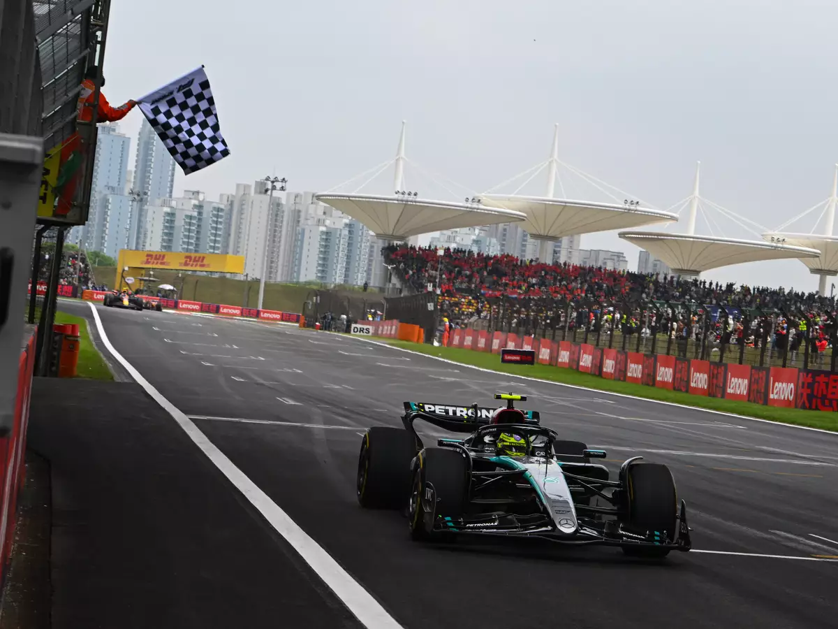 Foto zur News: Mercedes: Hätten nicht gedacht, P2 im Sprint halten zu können