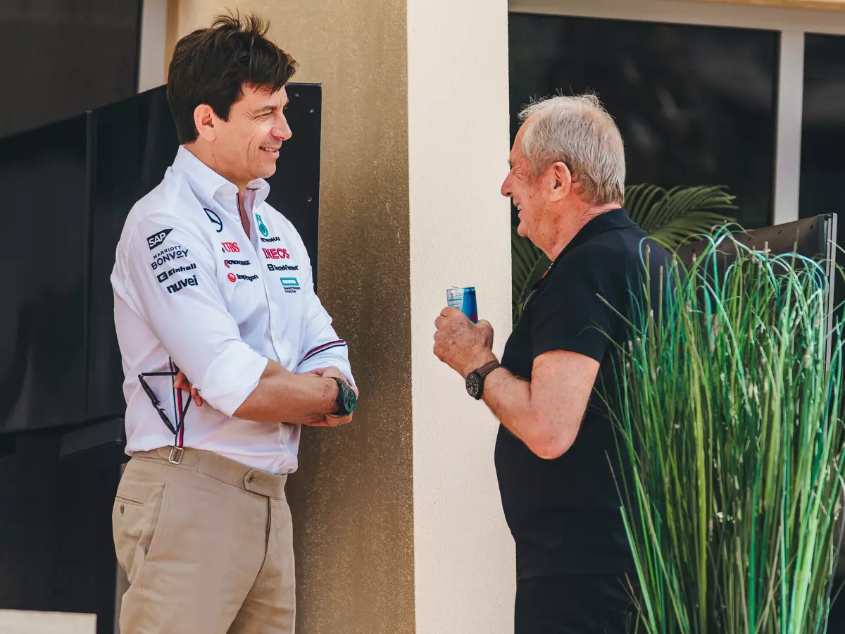 Toto Wolff, Helmut Marko Foto zur News: Toto Wolff genervt von Mintzlaff: "Weiß nicht, was der Typ will"