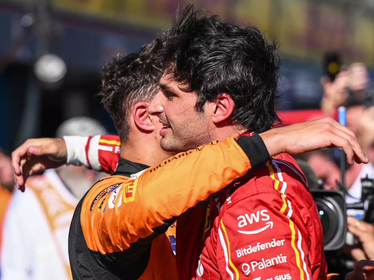 Lando Norris, Carlos Sainz Foto zur News: Sainz: Norris hat sich Safety-Car-Glück in Miami verdient