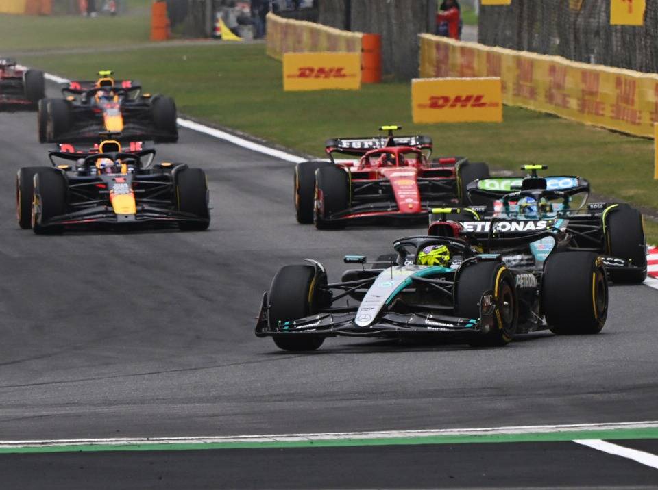 Foto zur News: Domenicali: Formel-1-Reglement für 2026 wird vorzeitig fertig