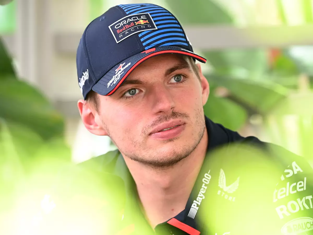 Foto zur News: Verstappen lässt Kritik an 24-Stunden-Sim-Event kalt: "Bin Profi genug"