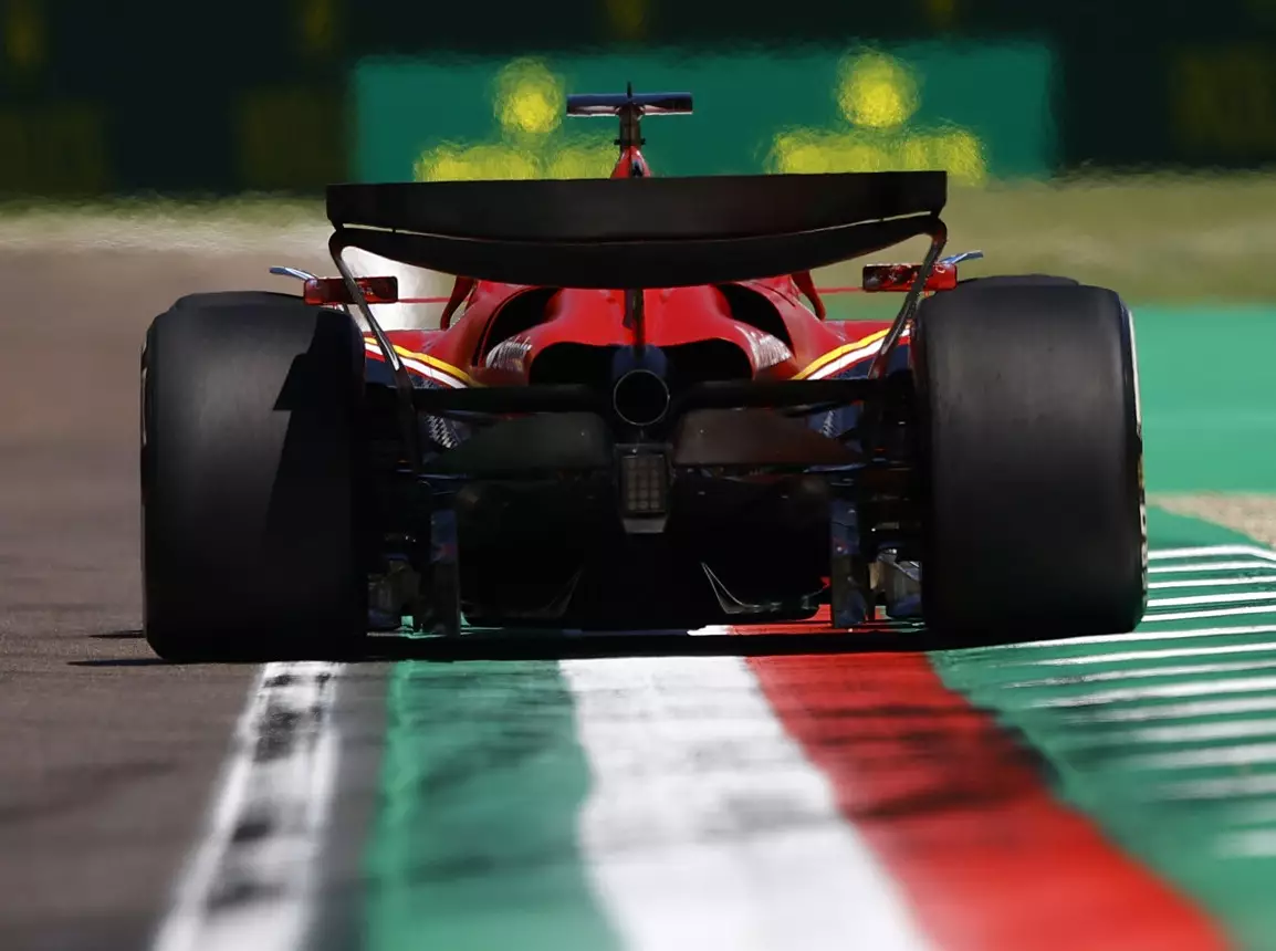 Foto zur News: Verstappen wackelt weiter: Leclerc am Freitag in Imola Schnellster!