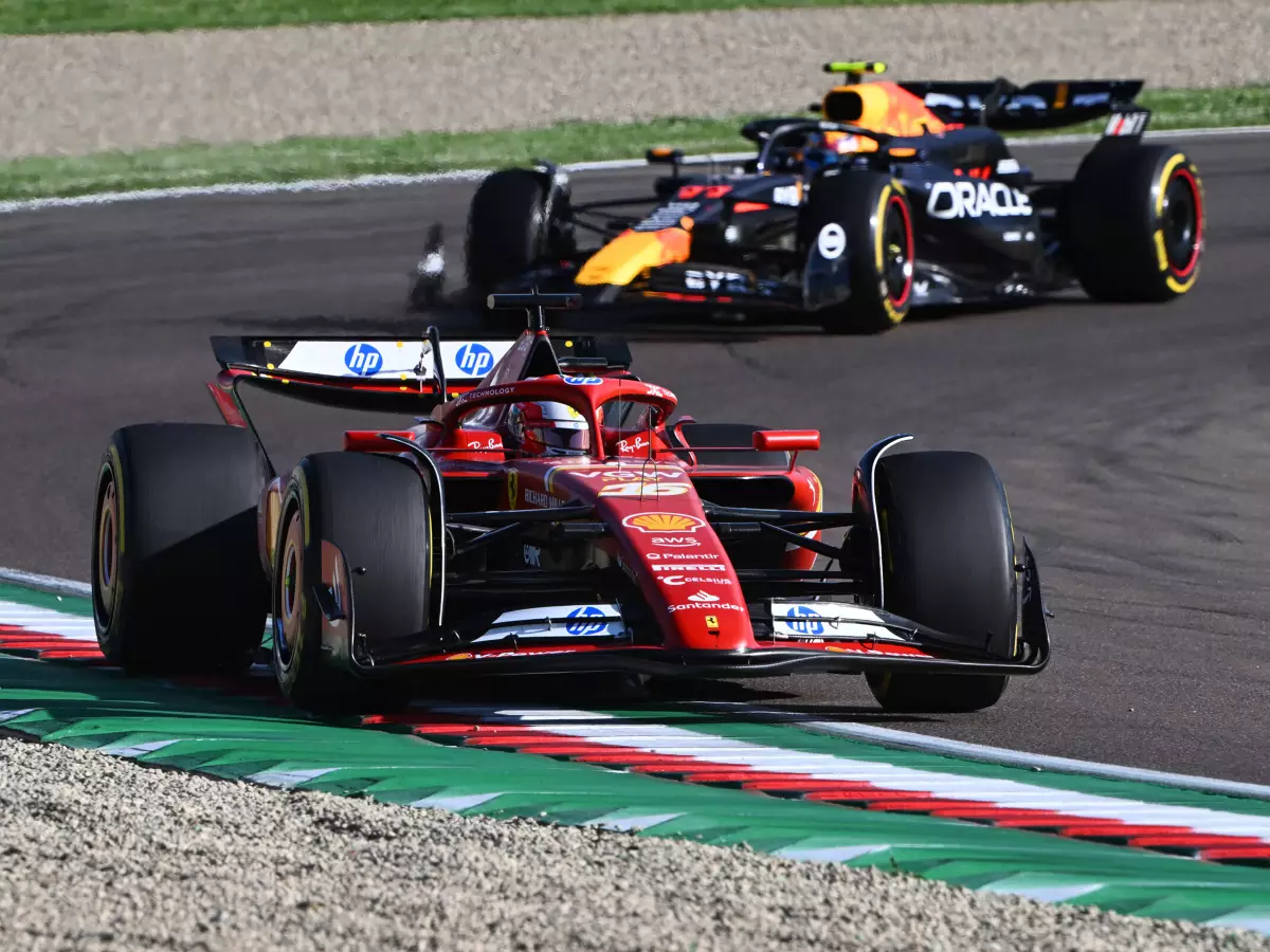 Foto zur News: Longruns Imola: Red Bull strauchelt, Leclerc und Norris dominieren