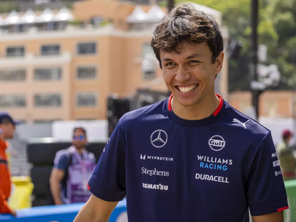 Alexander Albon (Williams) beim Formel-1-Rennen in Monaco 2024 Foto zur News: Alexander Albon: Keinen Vertrag über ein Jahr zu haben, ist seltsam