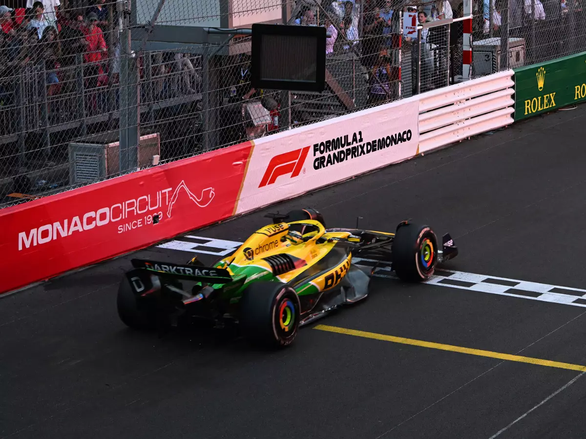 Oscar Piastri Foto zur News: McLaren: "Oscar war in Monaco das schnellste Auto"