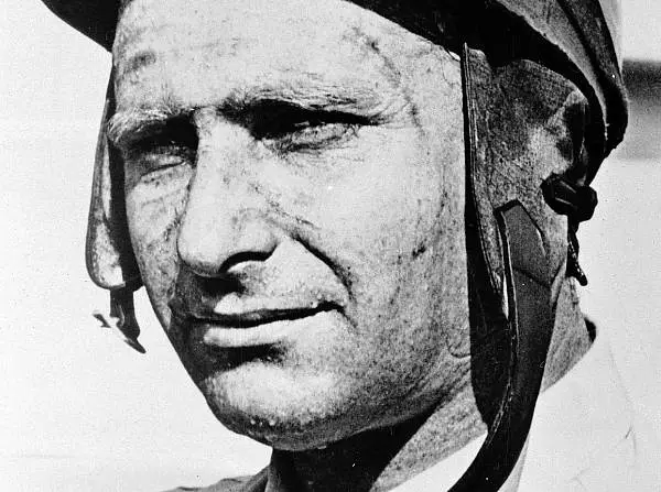 Foto zur News: Leichnam von Juan Manuel Fangio wird exhumiert