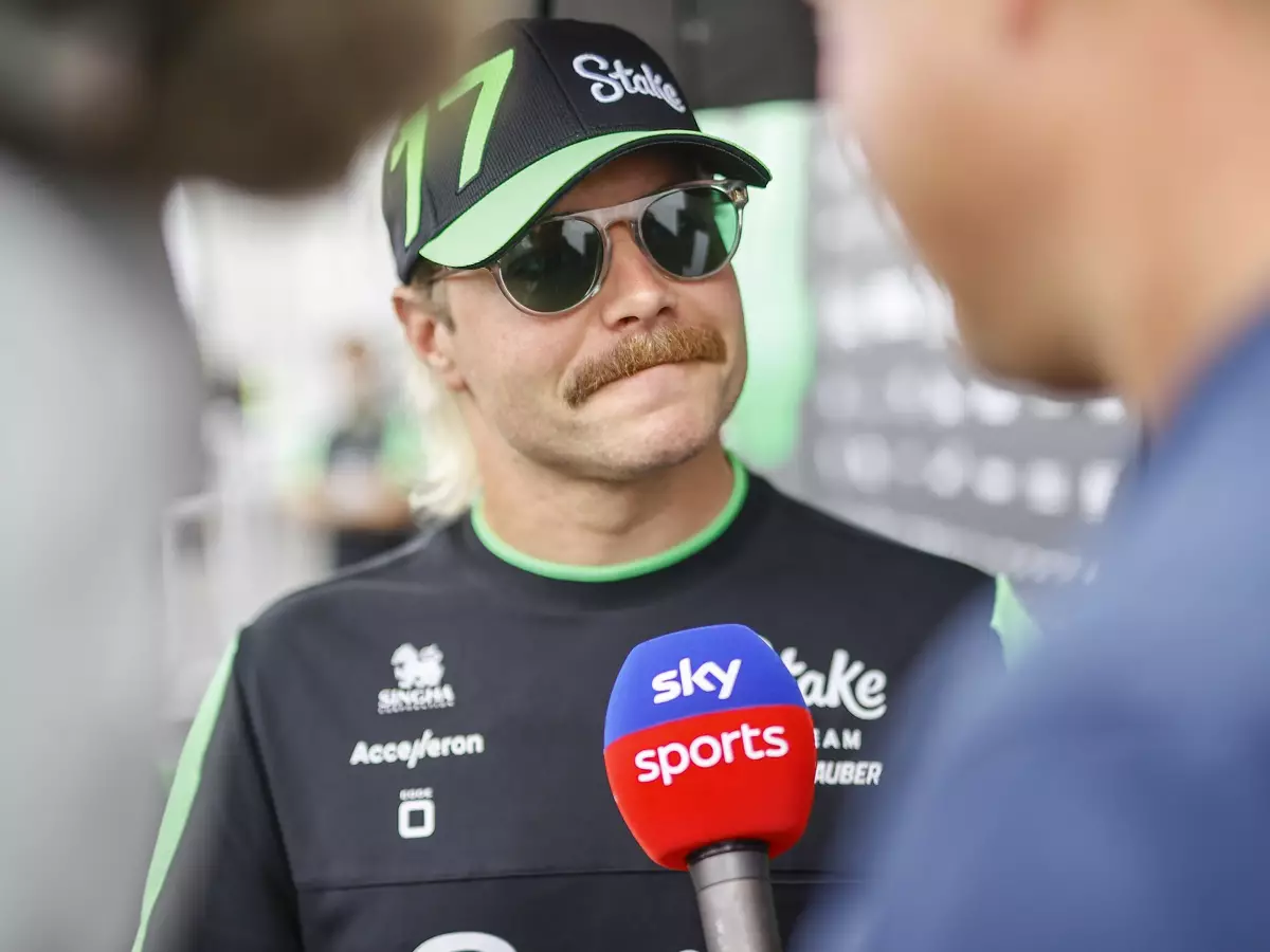 Valtteri Bottas weiß noch nicht, wo es für ihn in der Formel 1 weitergeht Foto zur News: Hobby-Masochist Bottas: Positive Audi-Signale "zuletzt ruhiger geworden"