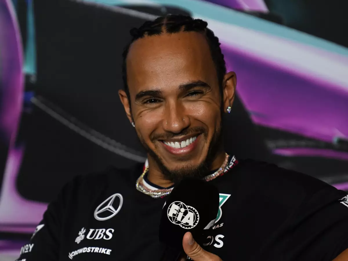 Foto zur News: Hamilton macht's Schumi nach: "Michael hat immer ins Auto gepinkelt!"