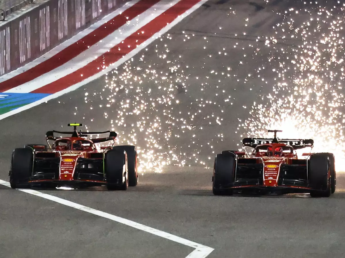 Carlos Sainz und sein Ferrari-Teamkollege Charles Leclerc beim Formel-1-Rennen in Bahrain 2024 Foto zur News: Topspeeds 2026: Wird die Formel 1 zu schnell?