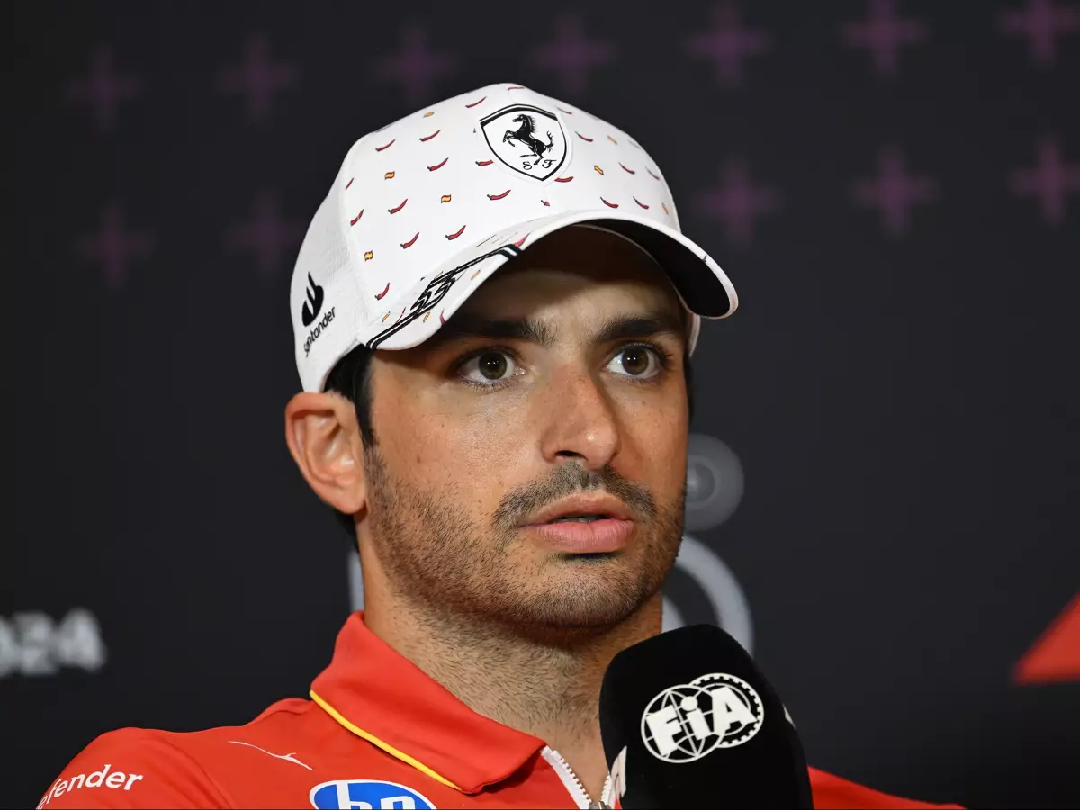 Carlos Sainz Foto zur News: Nach Antonelli-Falschmeldungen: Wie geht die "Silly Season" weiter?