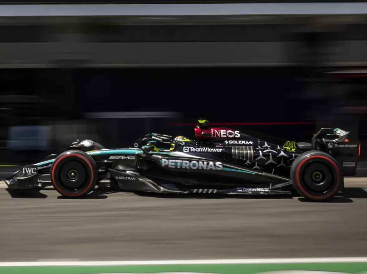 Lewis Hamilton Foto zur News: Ende der Red-Bull-Dominanz: Für Hamilton "ein Stück weit natürlich"