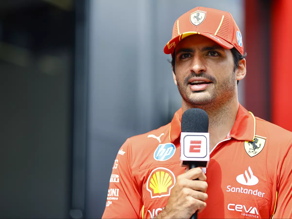 Carlos Sainz Foto zur News: Carlos Sainz: Binotto-Verpflichtung bei Audi hat keinen Einfluss auf die Zukunft