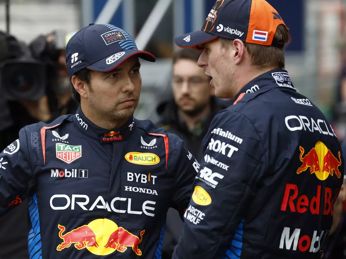 Sergio Perez, Max Verstappen Foto zur News: Was kann Red Bull tun, um Sergio Perez zu helfen?